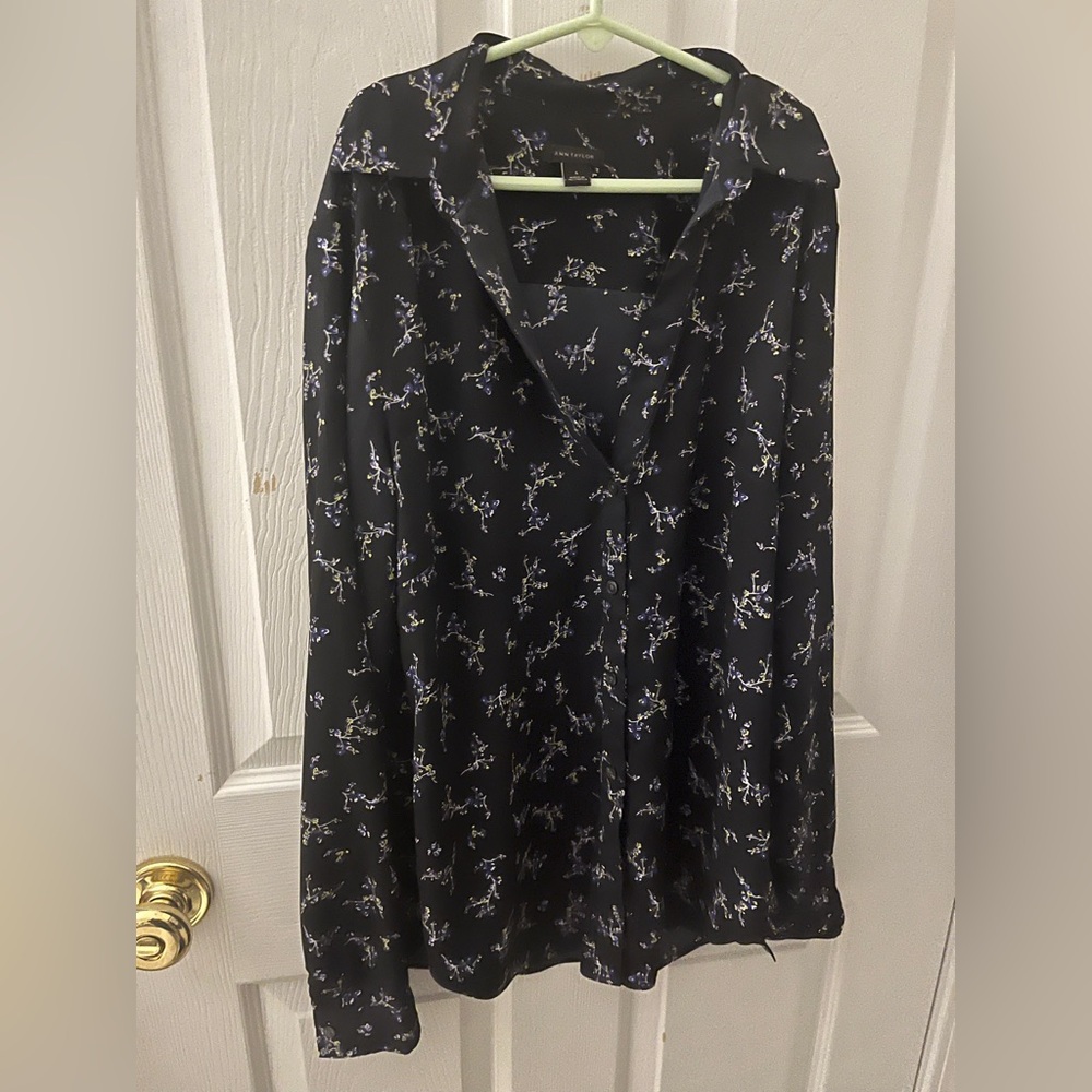 Ann Taylor Navy Floral Blouse